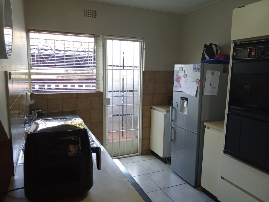 3 Bedroom Property for Sale in Florida Park Gauteng