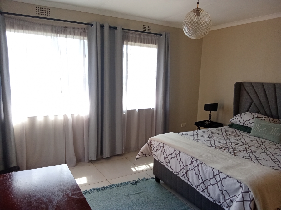 3 Bedroom Property for Sale in Florida Park Gauteng