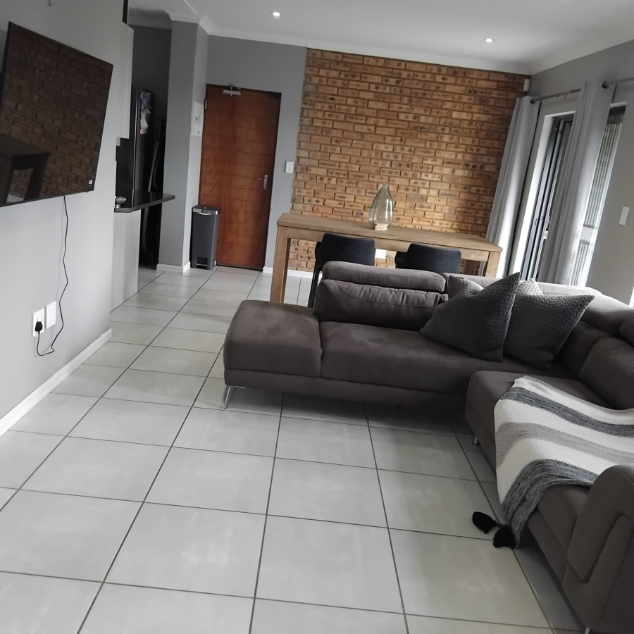 3 Bedroom Property for Sale in Homes Haven Gauteng