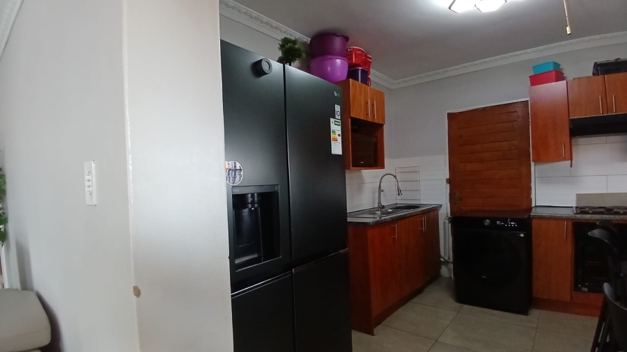 3 Bedroom Property for Sale in Westergloor Gauteng