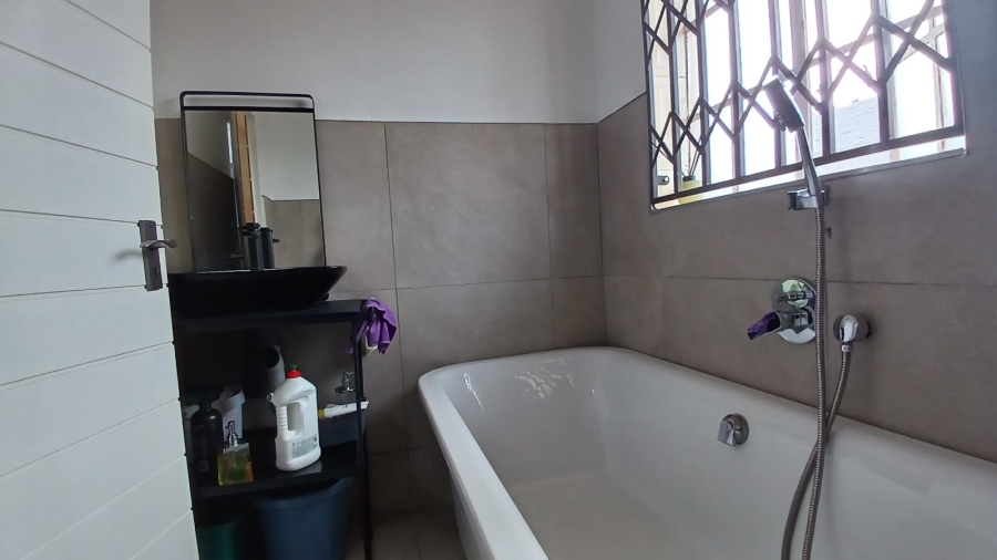 3 Bedroom Property for Sale in Westergloor Gauteng