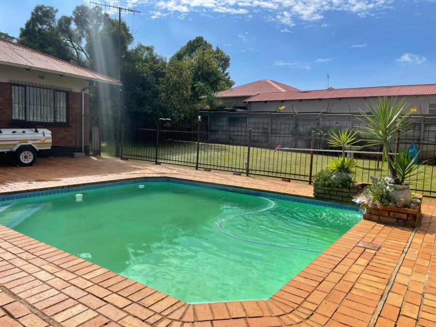 3 Bedroom Property for Sale in Mindalore Gauteng