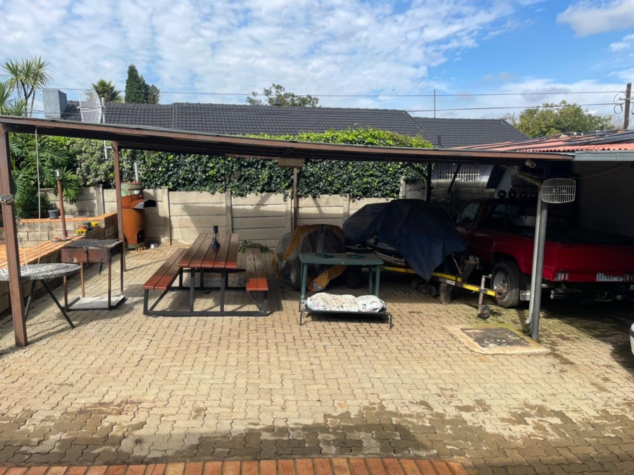 3 Bedroom Property for Sale in Mindalore Gauteng