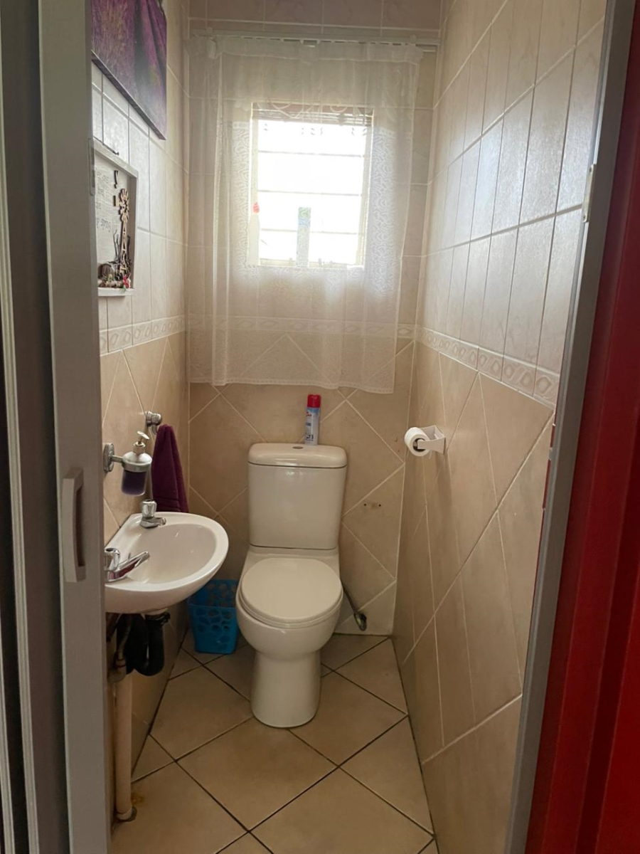 3 Bedroom Property for Sale in Mindalore Gauteng