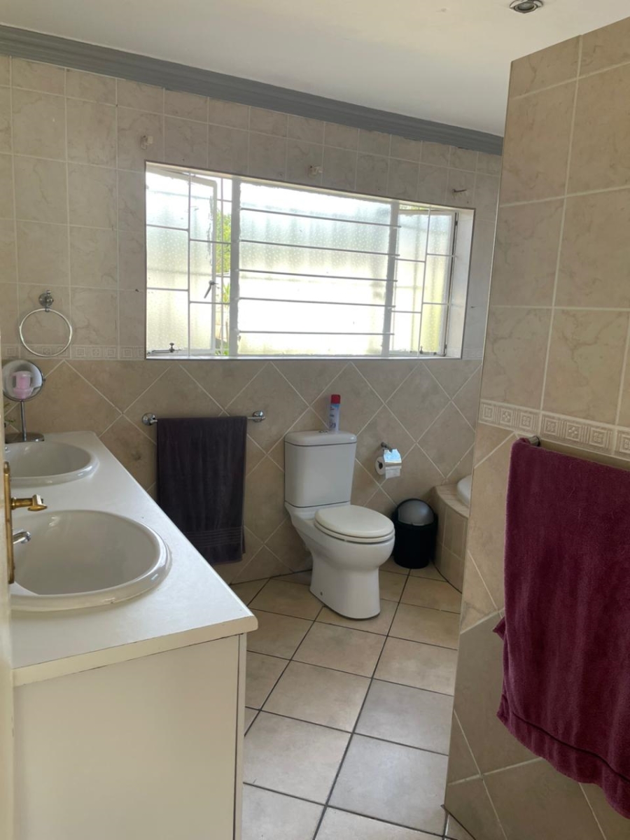 3 Bedroom Property for Sale in Mindalore Gauteng