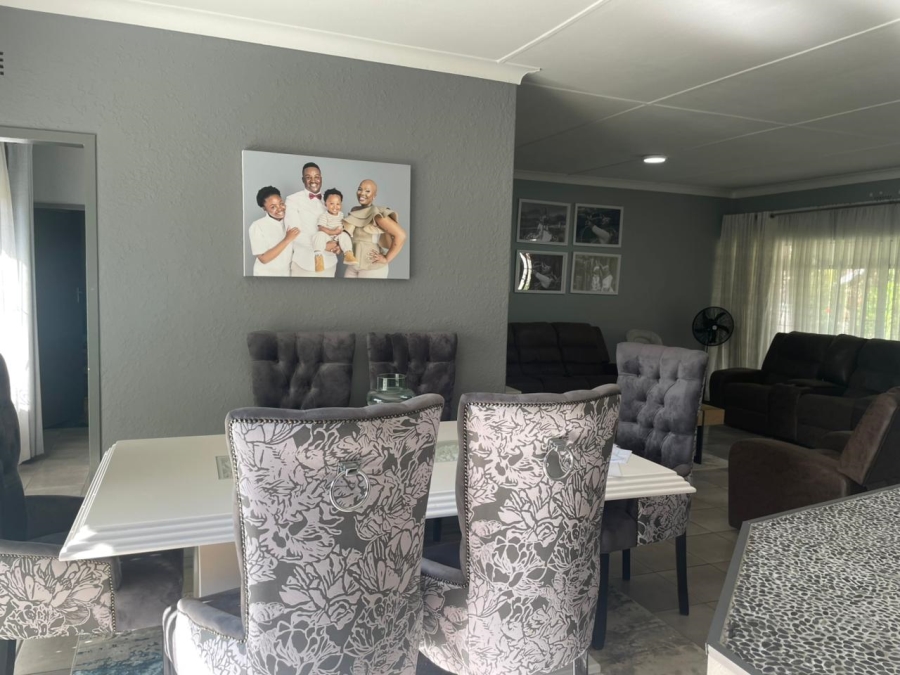 4 Bedroom Property for Sale in Mindalore Gauteng