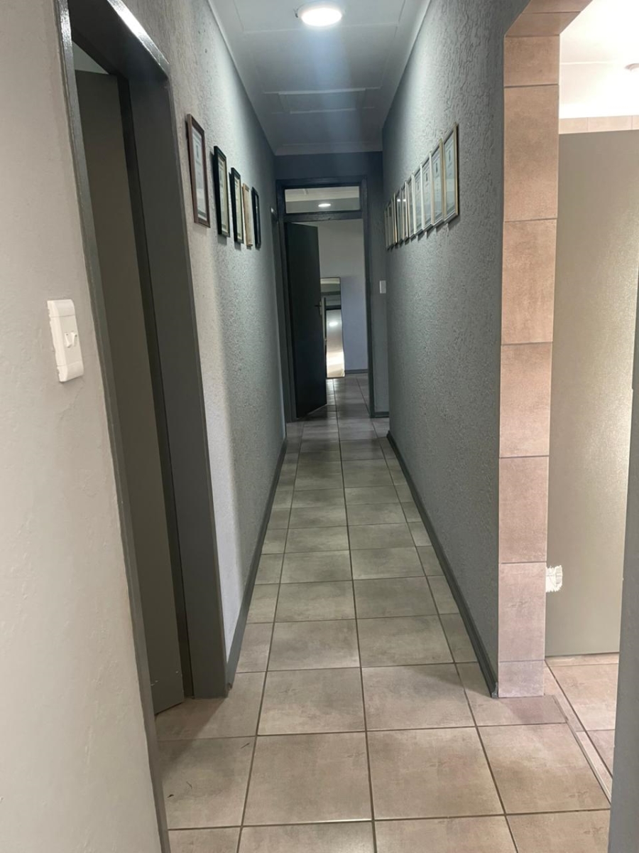 4 Bedroom Property for Sale in Mindalore Gauteng