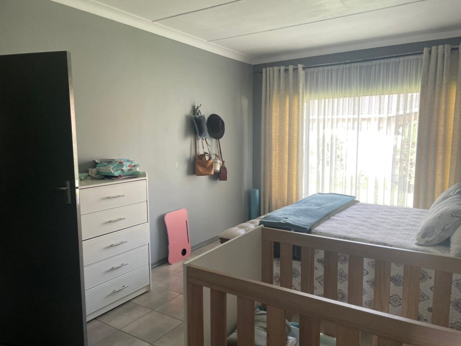 4 Bedroom Property for Sale in Mindalore Gauteng