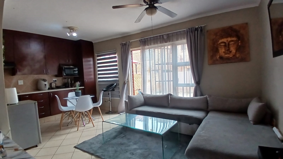 2 Bedroom Property for Sale in Eike Park Gauteng