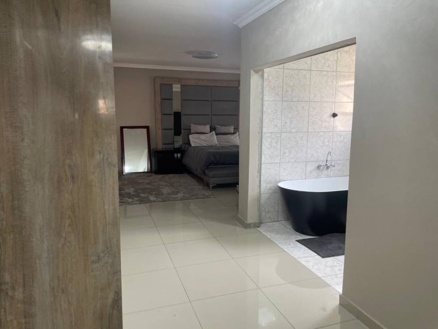 3 Bedroom Property for Sale in Mindalore Gauteng