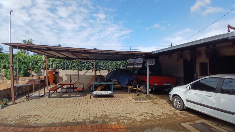3 Bedroom Property for Sale in Mindalore Gauteng