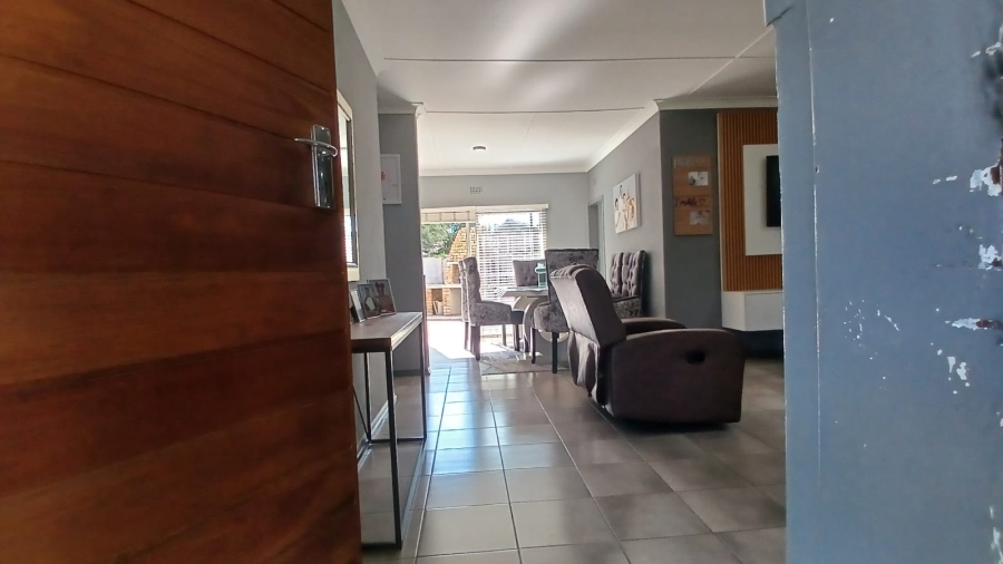 4 Bedroom Property for Sale in Mindalore Gauteng