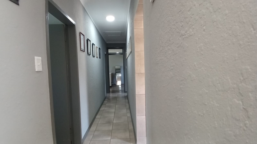 4 Bedroom Property for Sale in Mindalore Gauteng