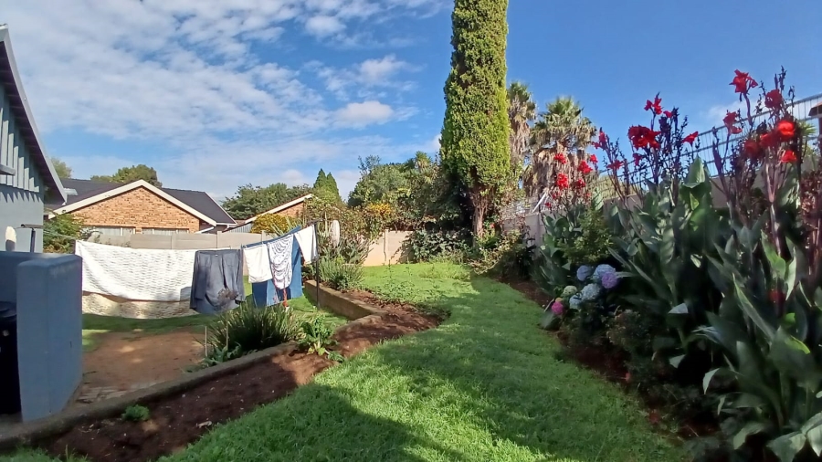 4 Bedroom Property for Sale in Mindalore Gauteng