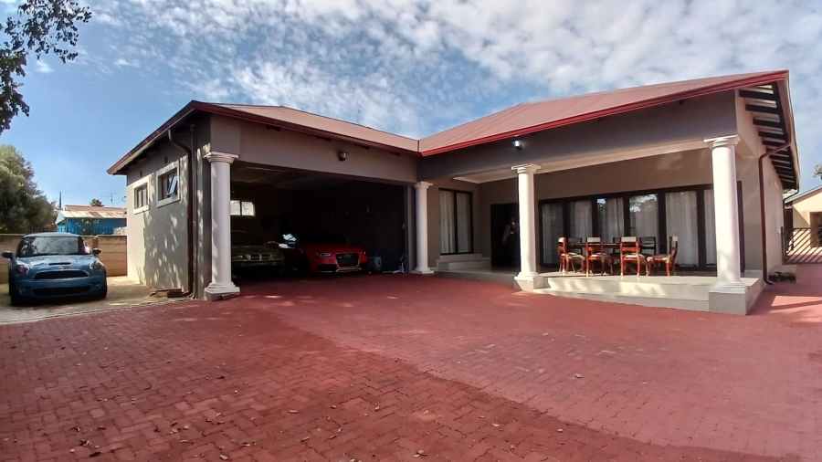 3 Bedroom Property for Sale in Mindalore Gauteng