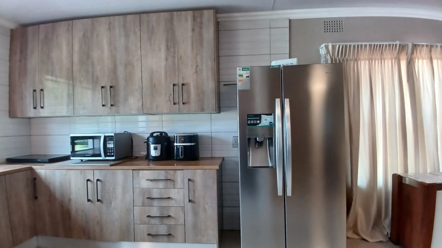 3 Bedroom Property for Sale in Mindalore Gauteng