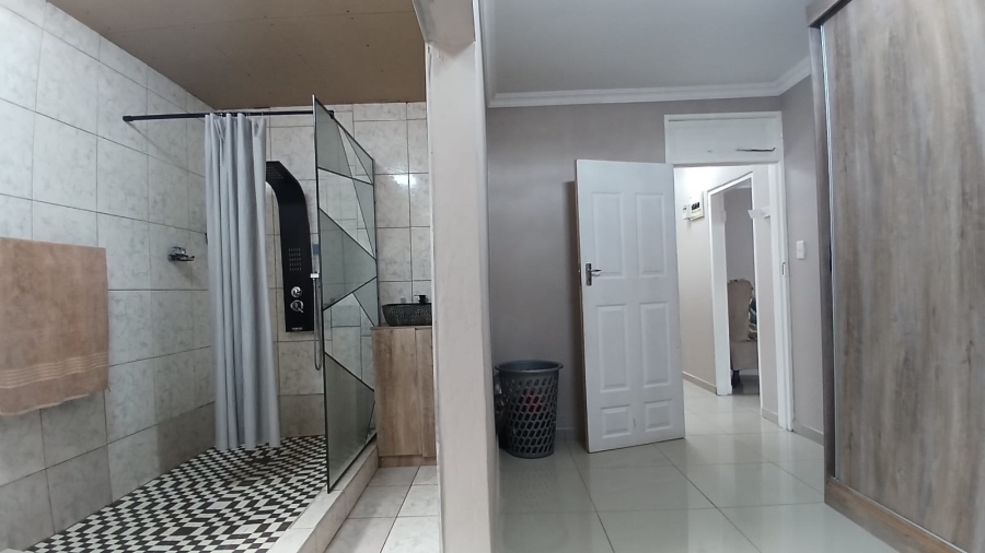 3 Bedroom Property for Sale in Mindalore Gauteng