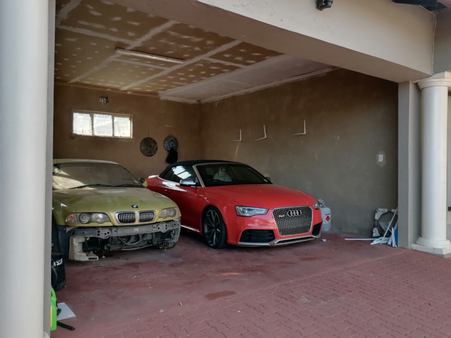 3 Bedroom Property for Sale in Mindalore Gauteng