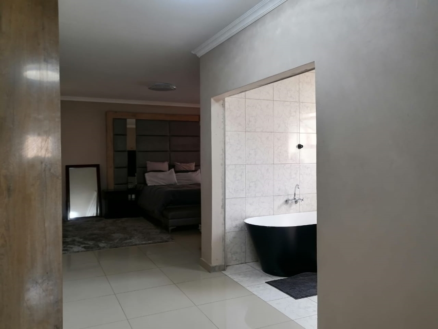 3 Bedroom Property for Sale in Mindalore Gauteng