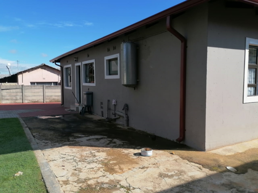 3 Bedroom Property for Sale in Mindalore Gauteng