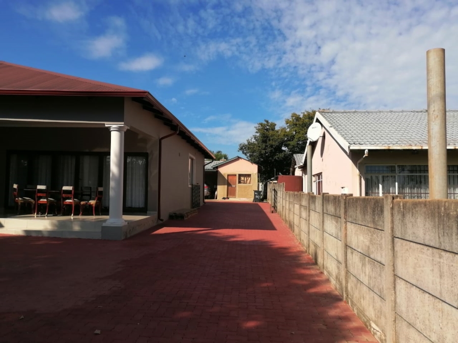 3 Bedroom Property for Sale in Mindalore Gauteng