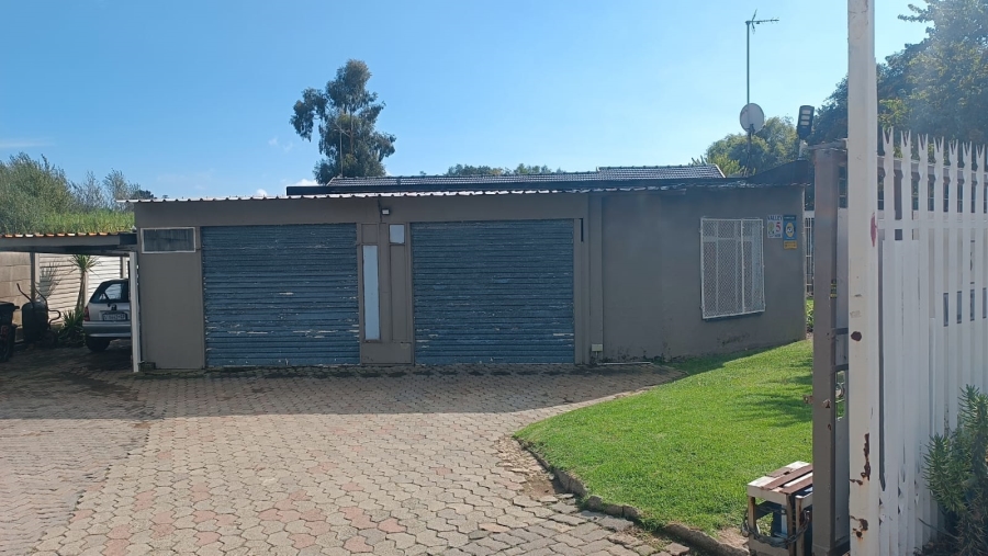 3 Bedroom Property for Sale in Mindalore Gauteng