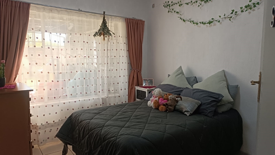 3 Bedroom Property for Sale in Mindalore Gauteng