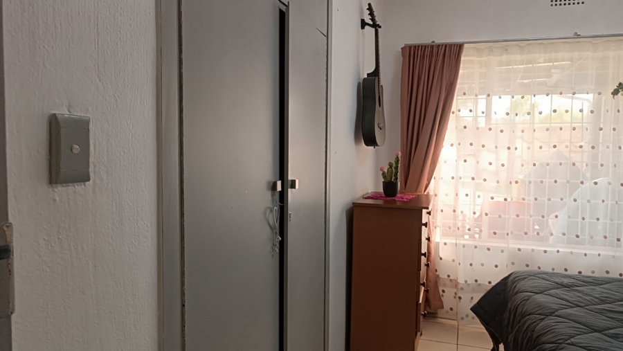 3 Bedroom Property for Sale in Mindalore Gauteng