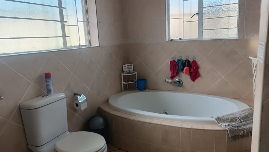 3 Bedroom Property for Sale in Mindalore Gauteng