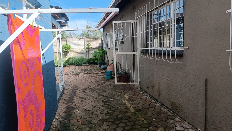 3 Bedroom Property for Sale in Mindalore Gauteng