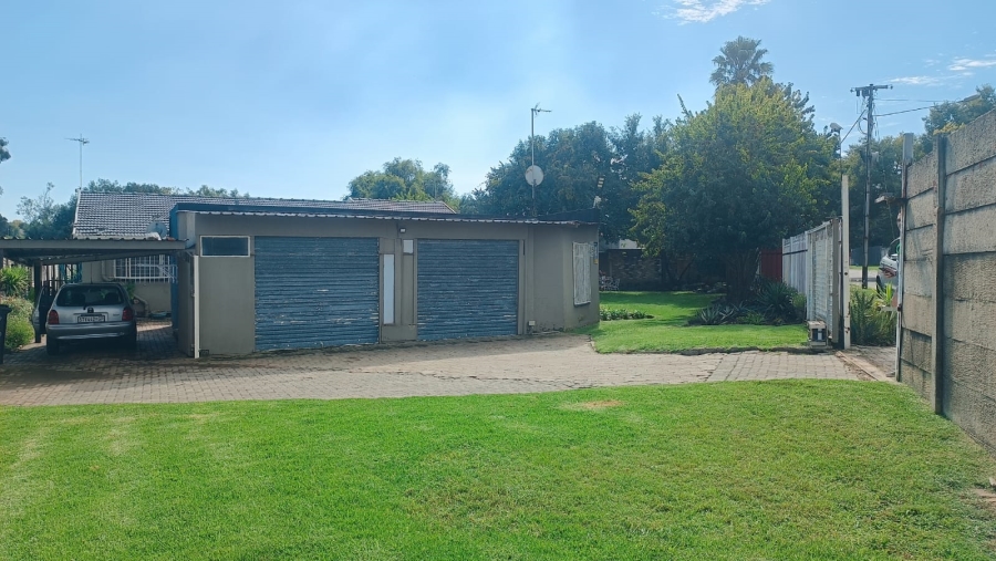 3 Bedroom Property for Sale in Mindalore Gauteng