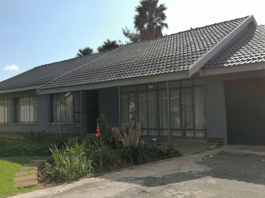 4 Bedroom Property for Sale in Mindalore Gauteng