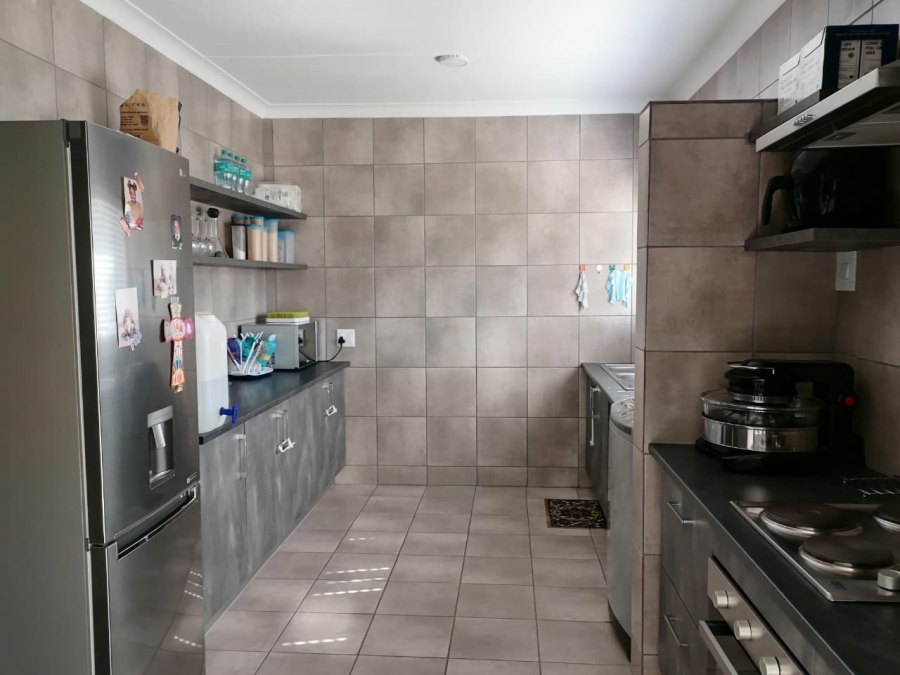 4 Bedroom Property for Sale in Mindalore Gauteng