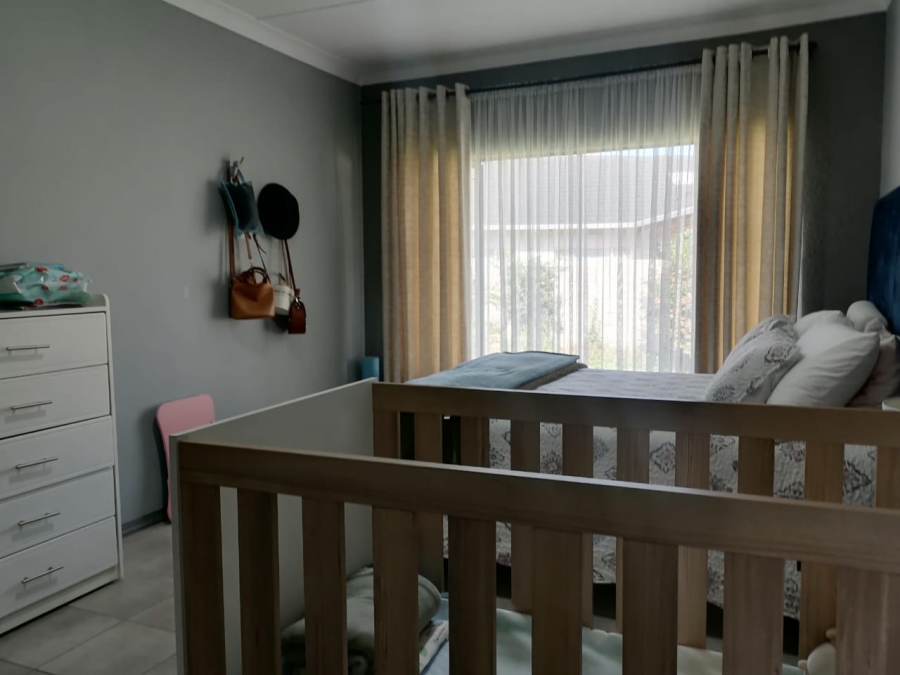 4 Bedroom Property for Sale in Mindalore Gauteng