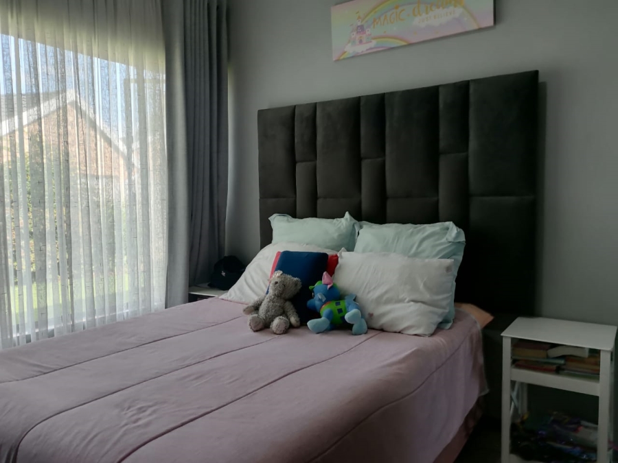 4 Bedroom Property for Sale in Mindalore Gauteng