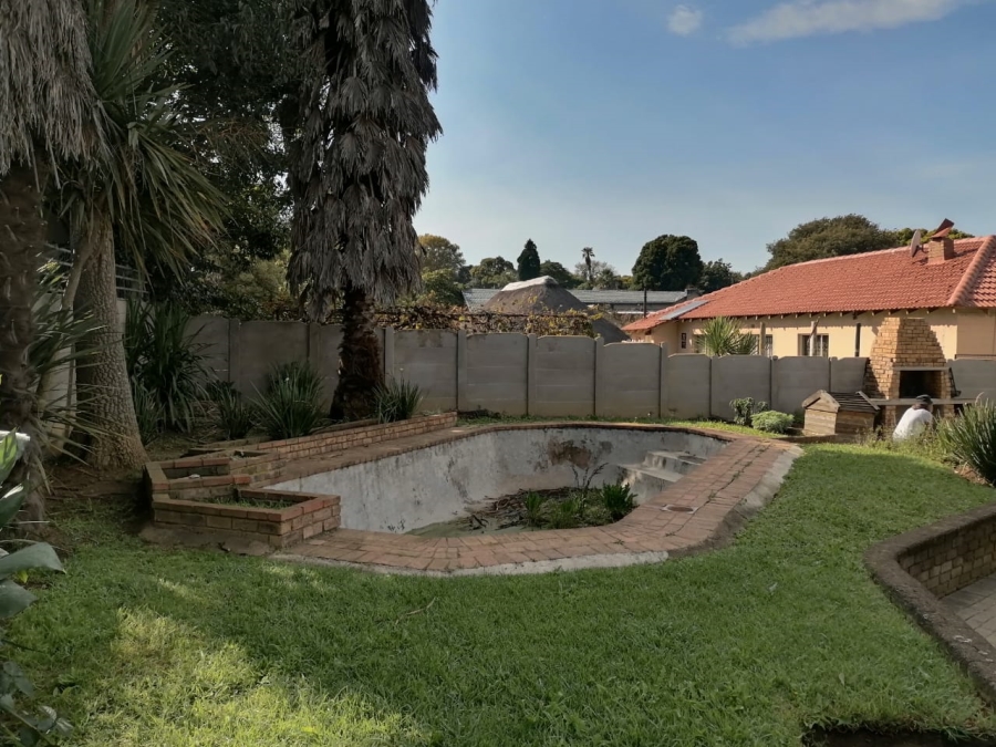 4 Bedroom Property for Sale in Mindalore Gauteng