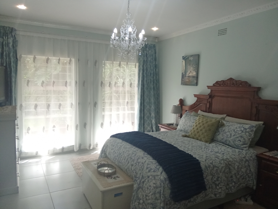 3 Bedroom Property for Sale in Wilro Park Gauteng