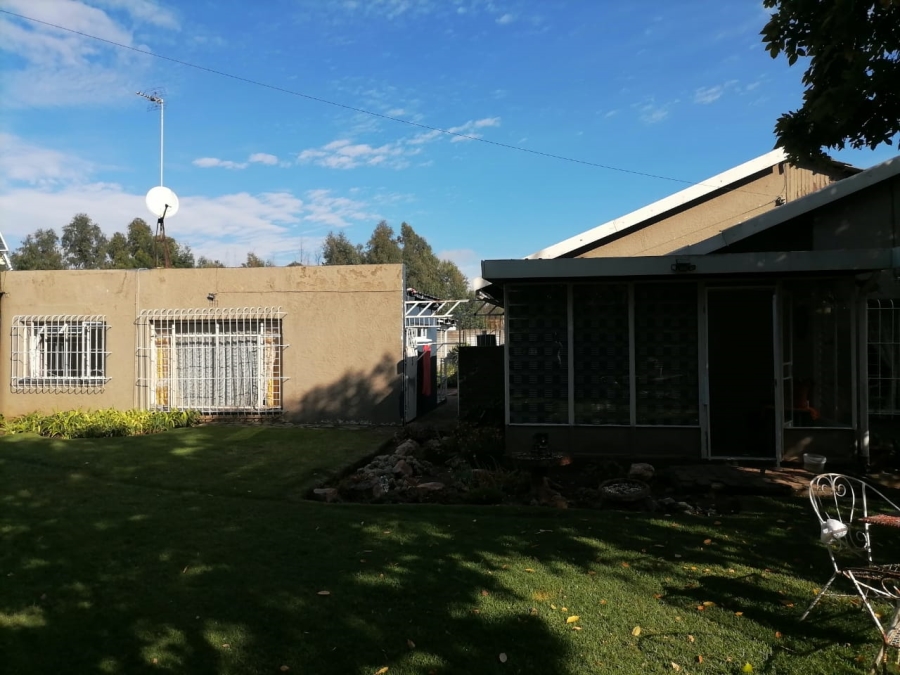 3 Bedroom Property for Sale in Mindalore Gauteng