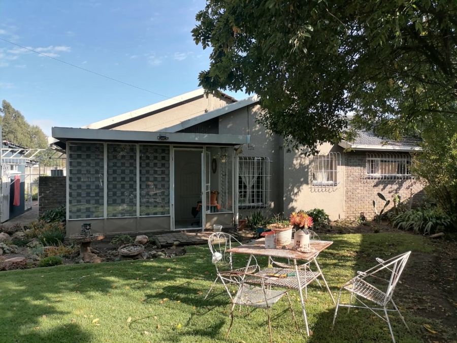 3 Bedroom Property for Sale in Mindalore Gauteng