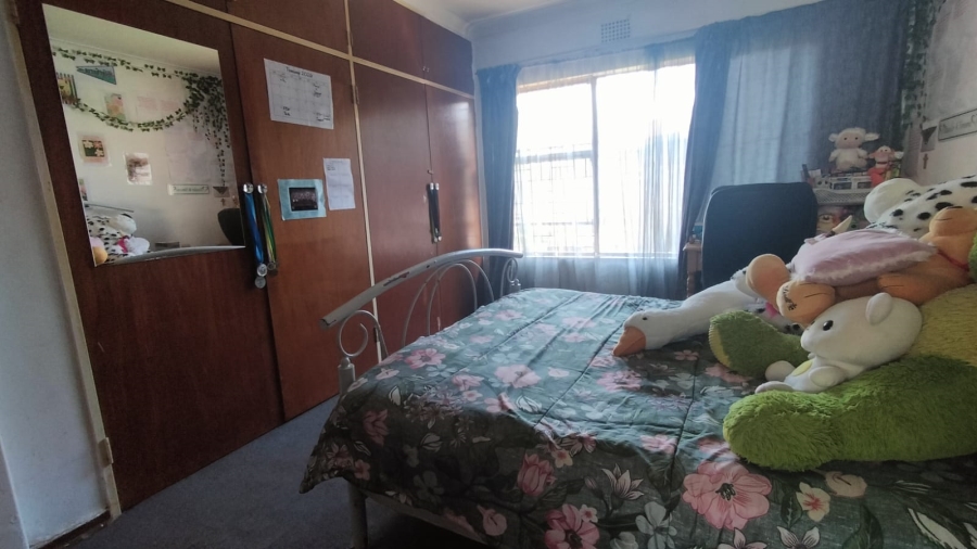 3 Bedroom Property for Sale in Greenhills Gauteng