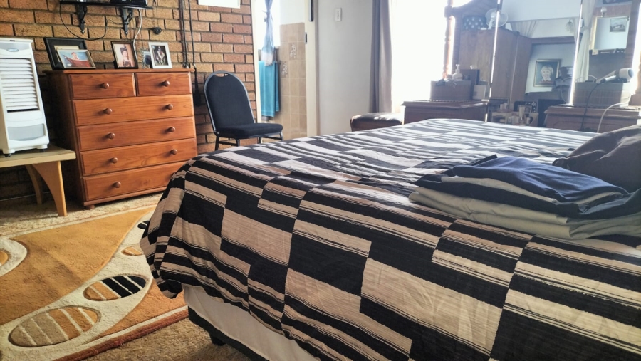 3 Bedroom Property for Sale in Greenhills Gauteng