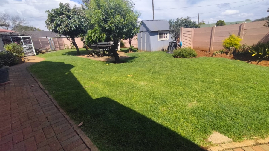 3 Bedroom Property for Sale in Greenhills Gauteng