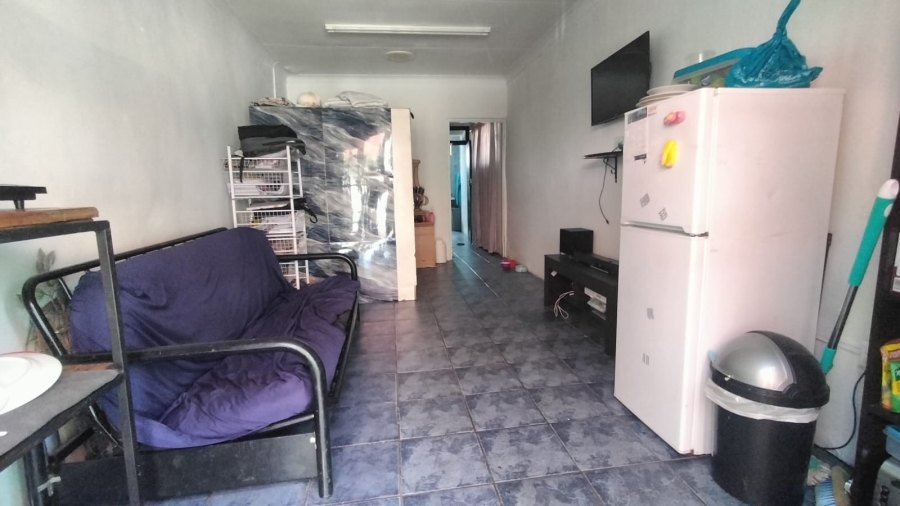 3 Bedroom Property for Sale in Greenhills Gauteng