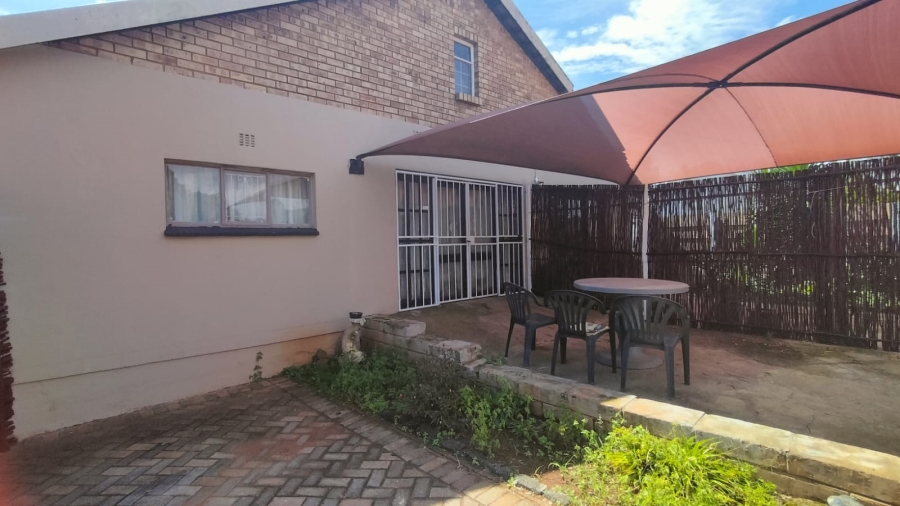 3 Bedroom Property for Sale in Greenhills Gauteng