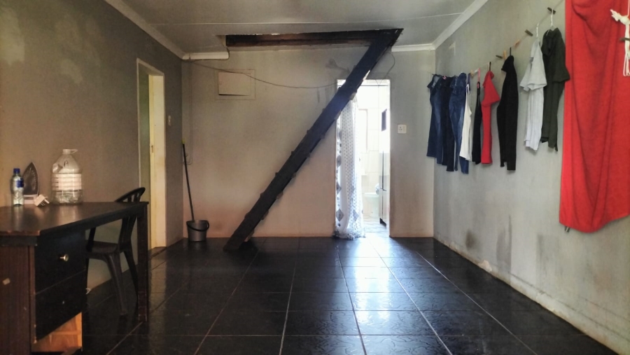 3 Bedroom Property for Sale in Greenhills Gauteng