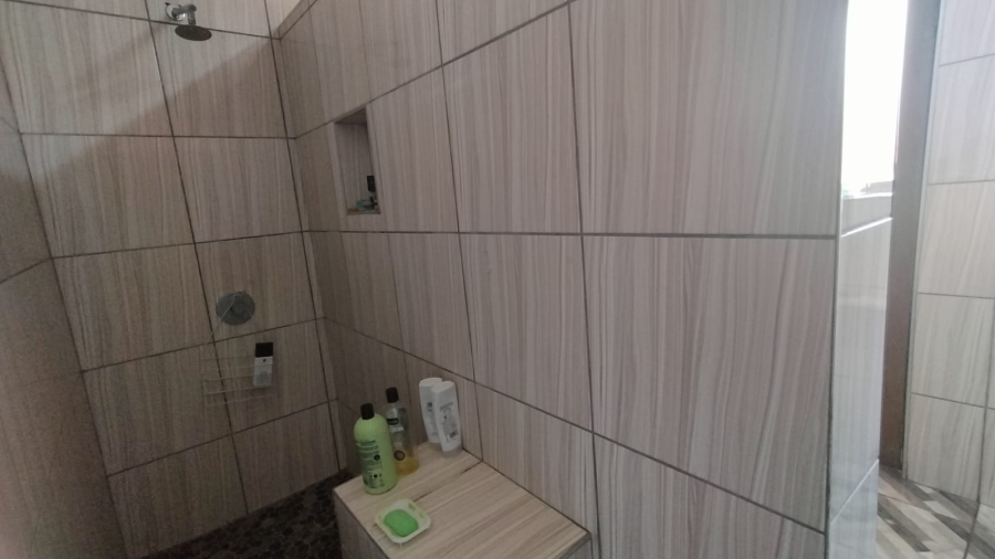 3 Bedroom Property for Sale in Greenhills Gauteng