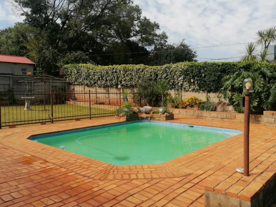 3 Bedroom Property for Sale in Mindalore Gauteng