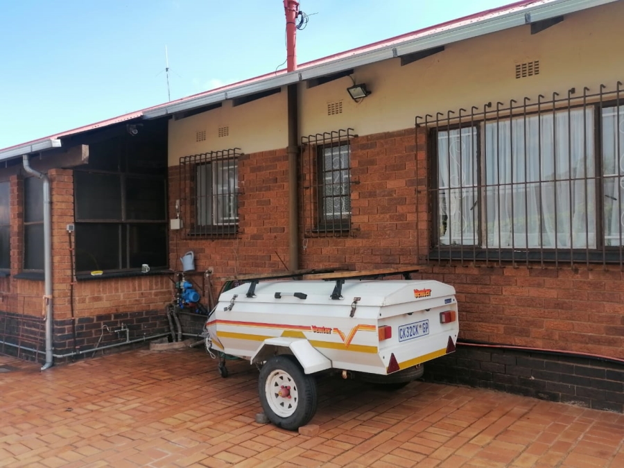 3 Bedroom Property for Sale in Mindalore Gauteng