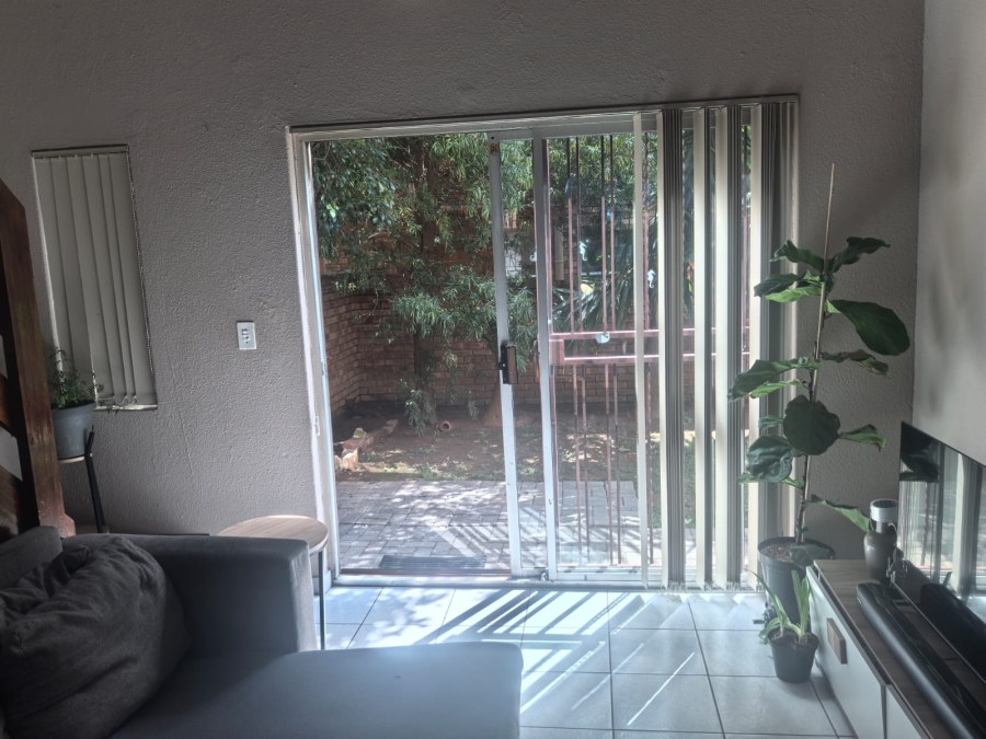 3 Bedroom Property for Sale in Wilgeheuwel Gauteng
