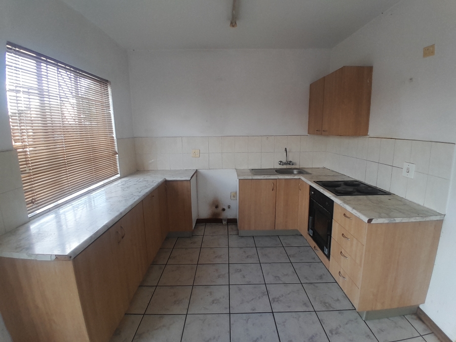 1 Bedroom Property for Sale in Greenhills Gauteng